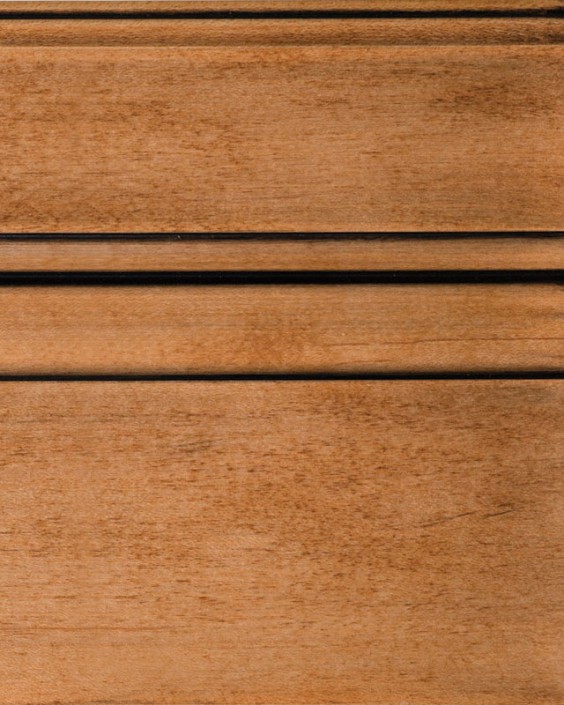 Cinnamon with Bold Black Shadow on Maple Cinnamon with Bold Black Shadow on Maple